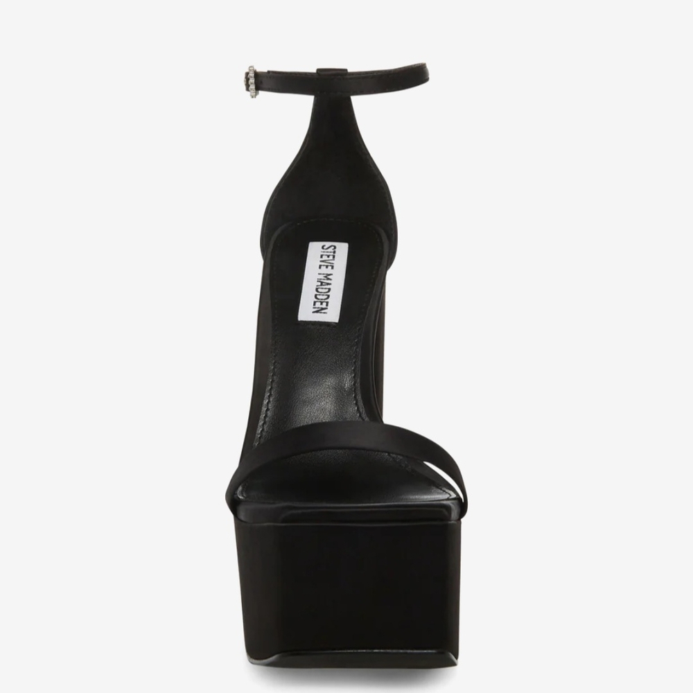 Elegant Black Platform Heels - Picture 4 of 10